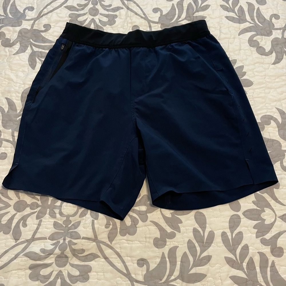Ten Thousand Interval Shorts. Great condition size S